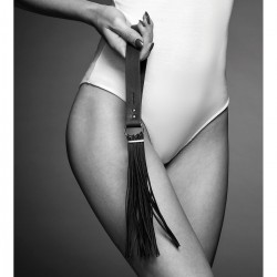 Maze Tassel Flogger